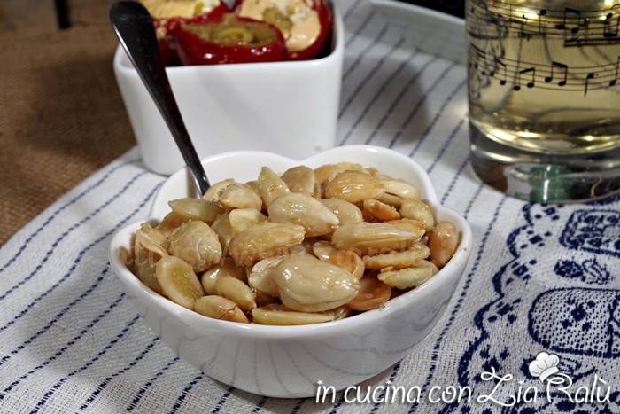 mandorle tostate salate