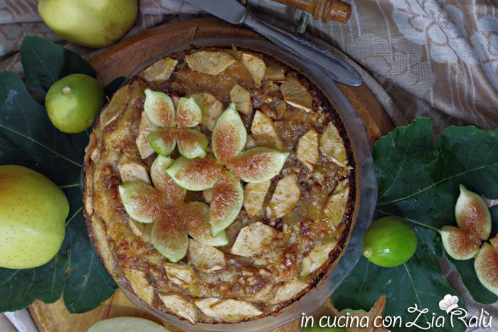 torta con fichi mele e noci
